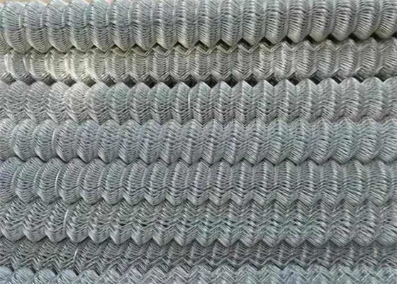 Hot Dip Galvanized Zinc Coated Cyclone Mesh Fence 6ft 8 Ft 15m Roll