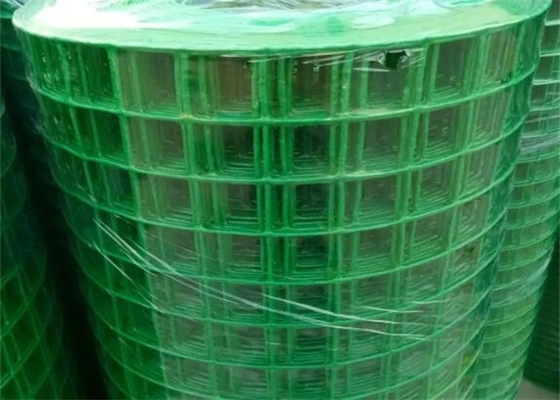 Green Pvc Coated  Welded Wire Mesh Rolled Garden Fencing 1/4 Inch Hardware Cloth